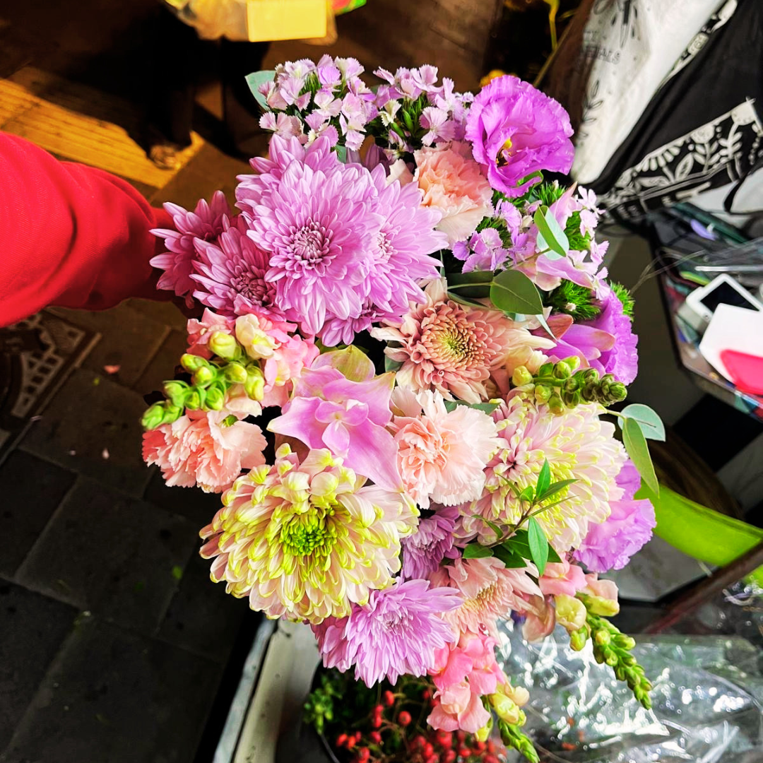 Bouquet dalie, gerbere e curcuma