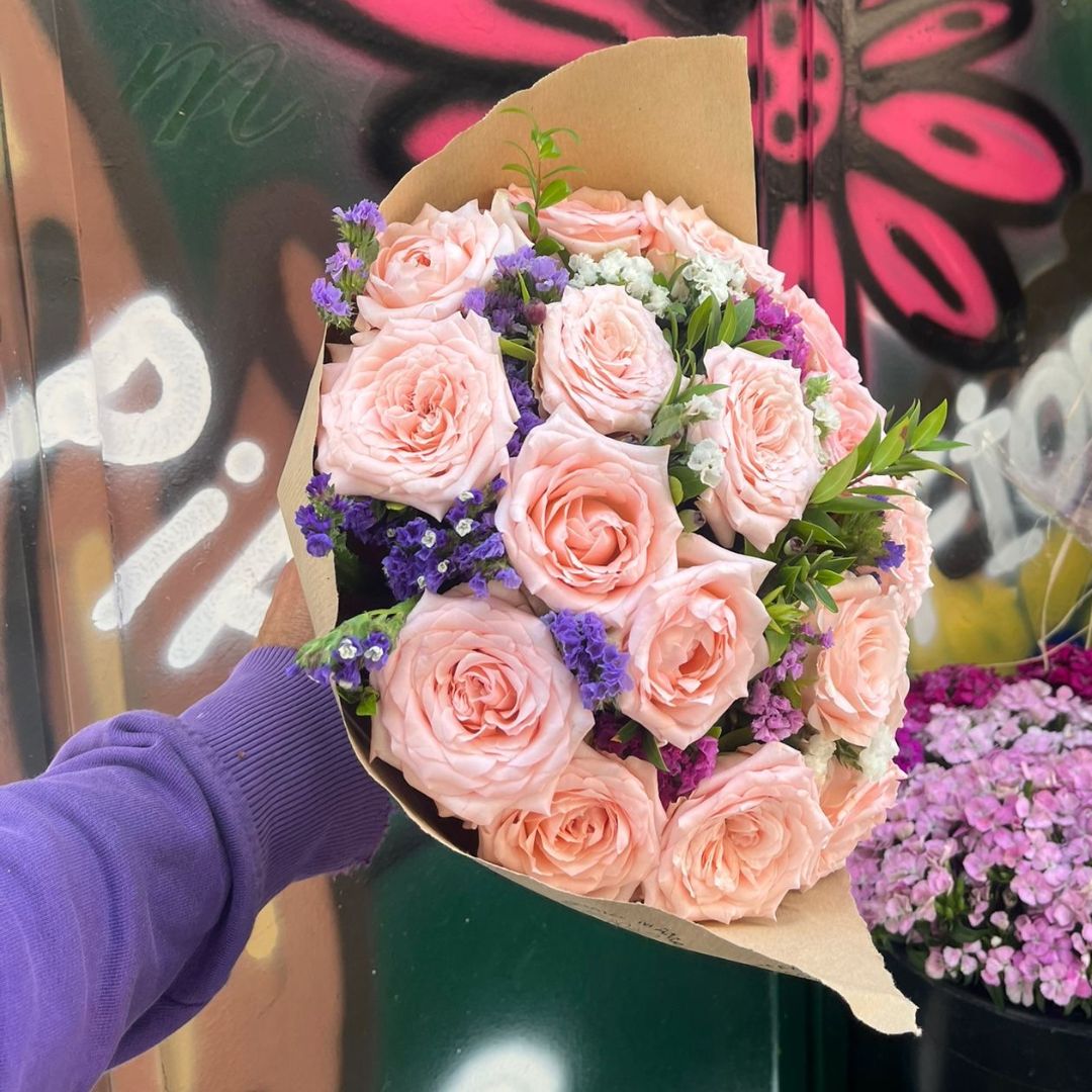 Bouquet with pink roses