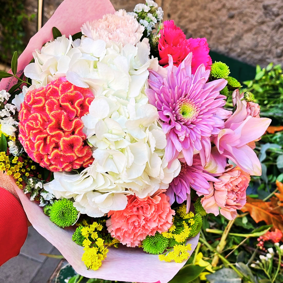 Hydrangea, rose, sweet william bouquet NO FLOWER NO LOVE